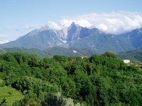 Panorama delle Alpi Apuane